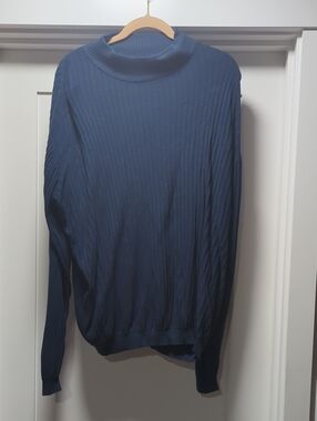Ribbed Turtleneck Sweater - Navy Blue